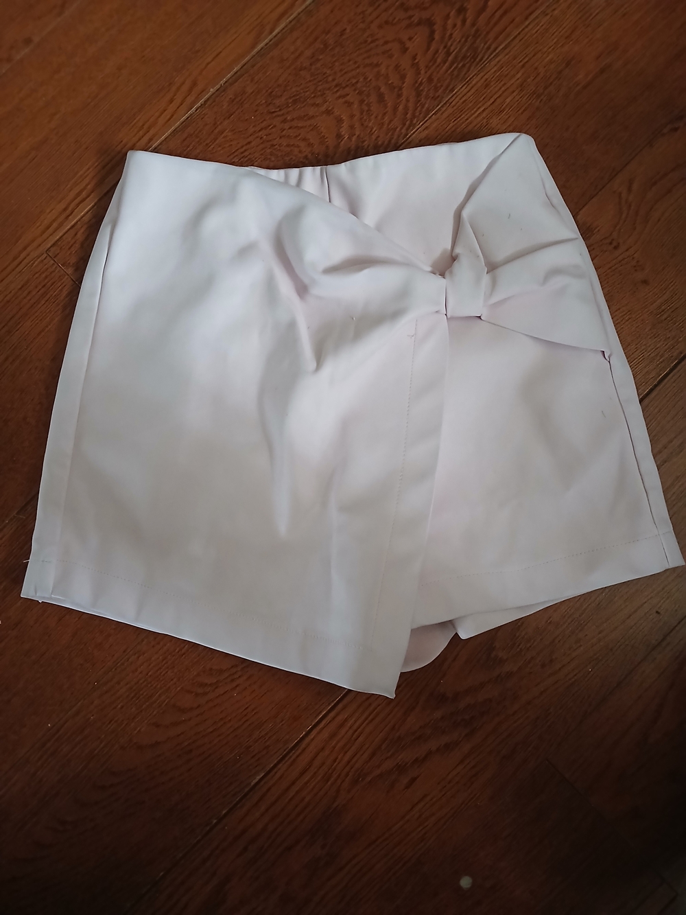Alya Pale Pink Knot-Front Skort